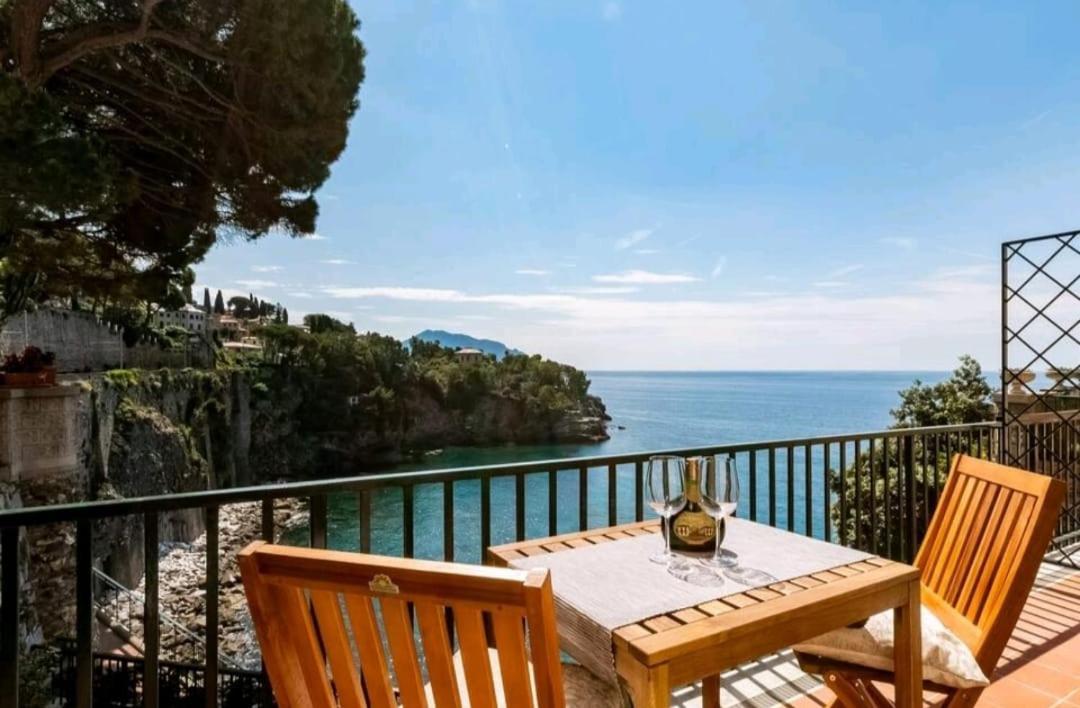 Pieve Ligure A Picco Sul Mare Con Piscina Villa Regina Exterior foto